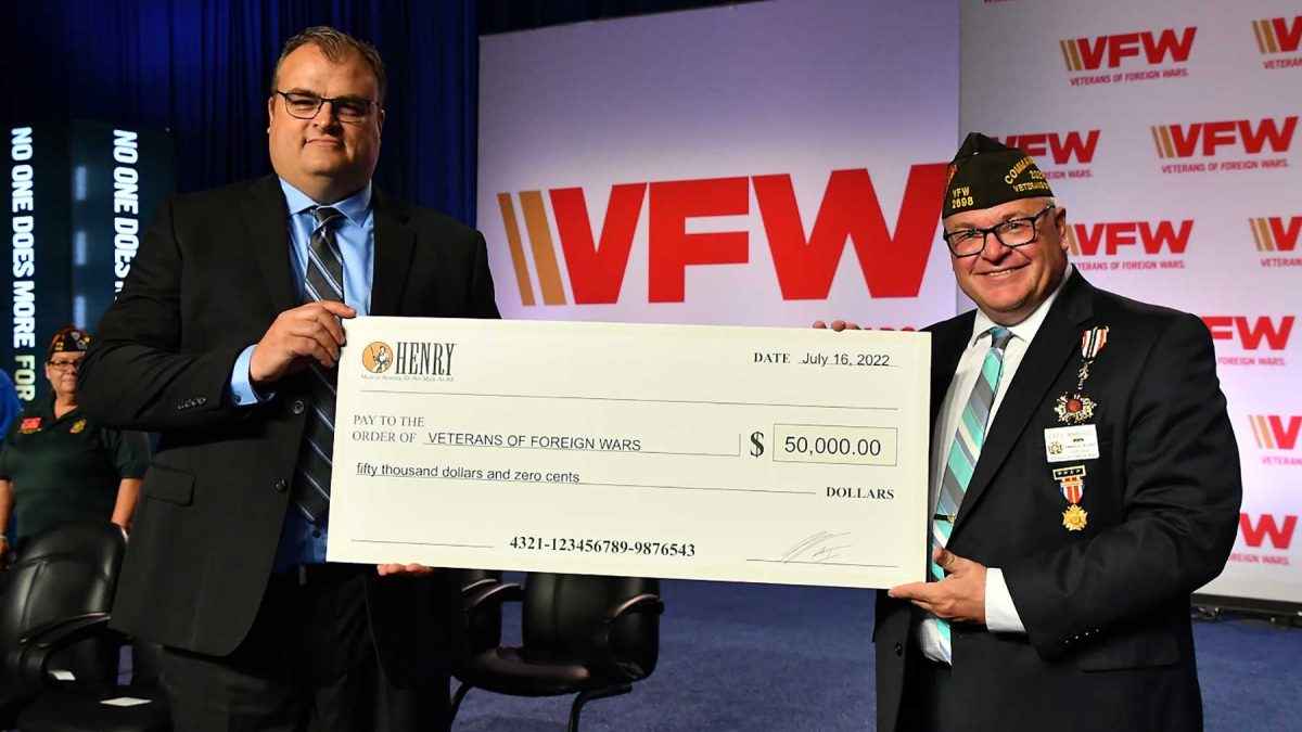 Henry Donation to VFW